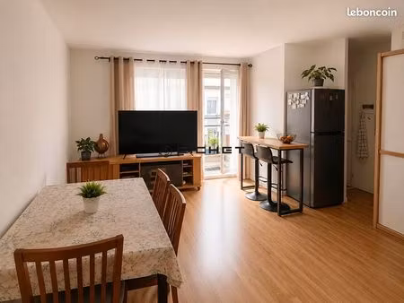 appartement 3 pièces 65 m²