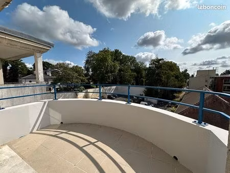 studio 1 pièce 26 m²
