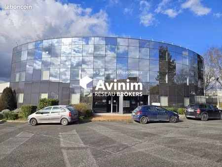 bureaux 86 m² gonesse