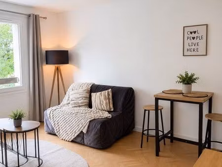 location studio meublé rénové - cergy st christophe rer a