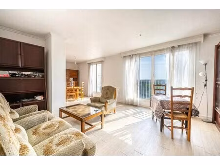 appartement de 4 pièces de 72 m² à saint-gratien