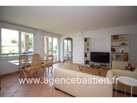 vente appartement 4 pièces 109 m² divonne-les-bains (01220)