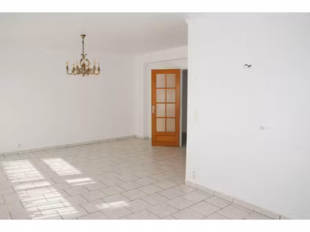 vente appartement 4 pièces 74 m² fécamp (76400)