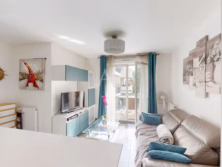 rosny-sous-bois  appartement t2  balcon  parking  41m2