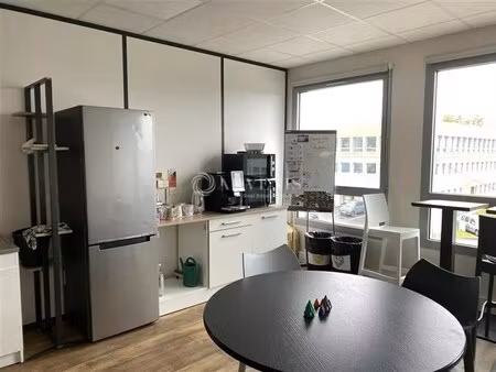 location bureaux 50 m²