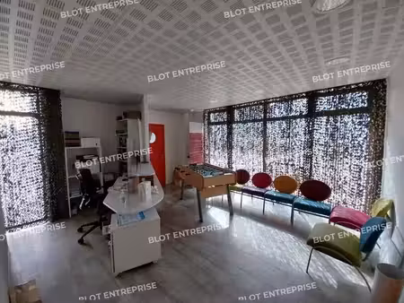 vente bureaux landerneau 29800 149m²