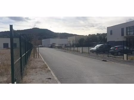 vente local d’activités vaison la romaine 84110 600m²
