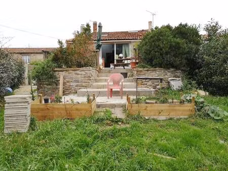 vente maison à la varenne (49270) : à vendre / 76m² la varenne