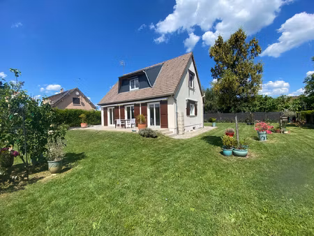 exclusivité! belle maison familiale!