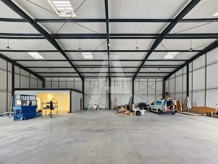 location entrepôt arpajon 91290 500m²