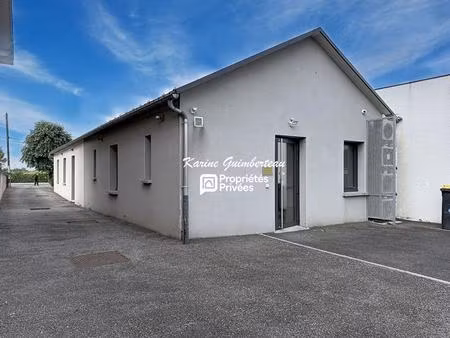 axe passant : bureaux 100 m2 avec stationnement privatif