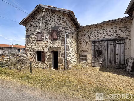 corps de ferme en pierre à réhabiliter