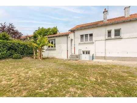 maison gétigné 5 p . 3 chs . 96 m² . garage . cave . t 415 m²