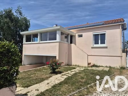 maison à givrand (85800)