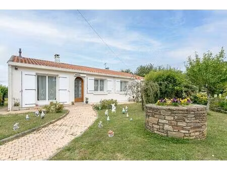 maison gorges 4 p . 3 chs . 84.7 m² . garage . t 545 m² . terrasse