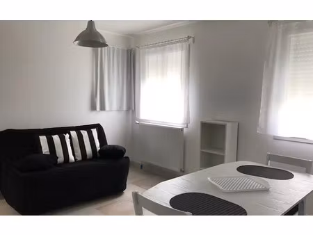 location appartement  m² t-1 à gradignan  649 €