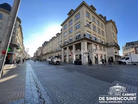 location commerce amiens 80000 56m²