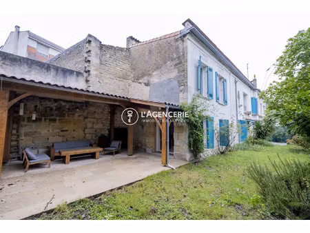 maison meublée 3 chambres  avec terrasse et jardin - chartrons/