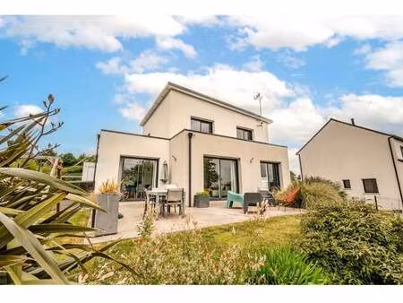 vente maison à briec (29510) : à vendre / 120m² briec