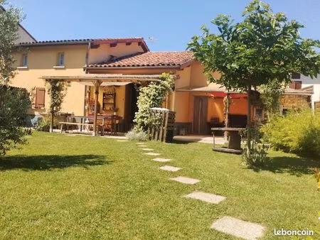 laissez vous séduire par cette charmante maison individuelle rénovée de 115 m2 habitable s