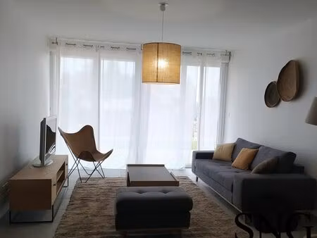 appartement 3 pièces 69 m²