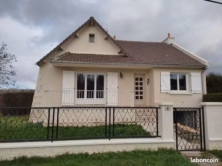 a louer maison à la ville aux clercs