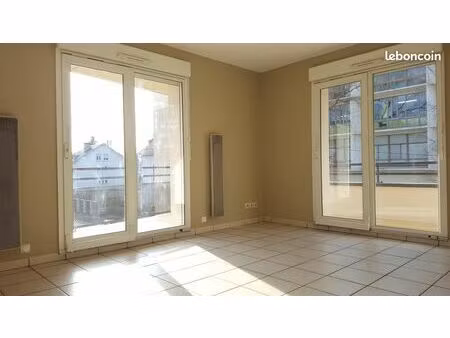 appartement 2 pièces 55 m²