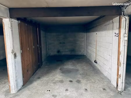 a louer - box parking - auteuil paris