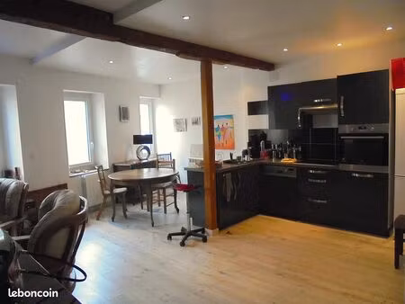 t4 duplex à auriac/vendinelle