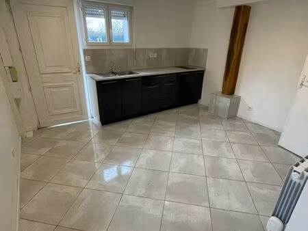 f2 disponible de suite