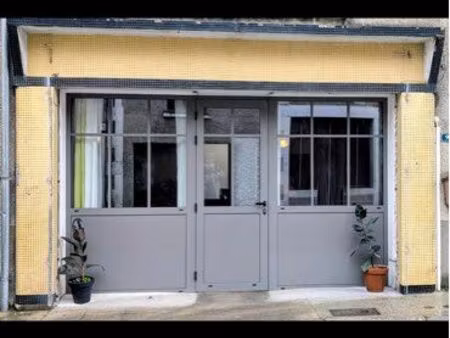 maison de ville t2 avec cour