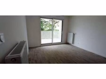 location appartement 2 pièces à châteaugiron (35410) : à louer 2 pièces / 43m² châteaugiro
