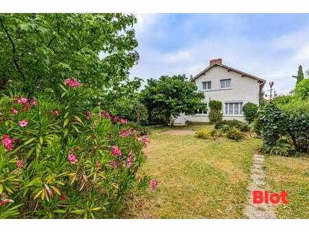 vente maison à nantes saint-felix (44000) : à vendre / 118m² nantes saint-felix