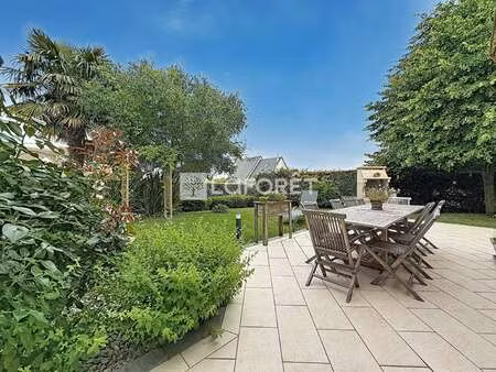 vente maison à bénouville (14970) : à vendre / 231m² bénouville