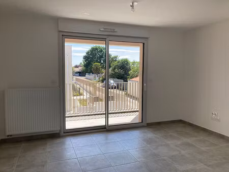 studio neuf sur challans proche centre ville