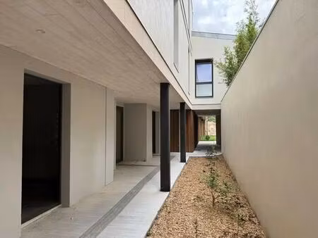 vente bureaux 120 m² à 500 m²