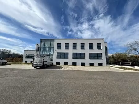location bureaux 290 m²