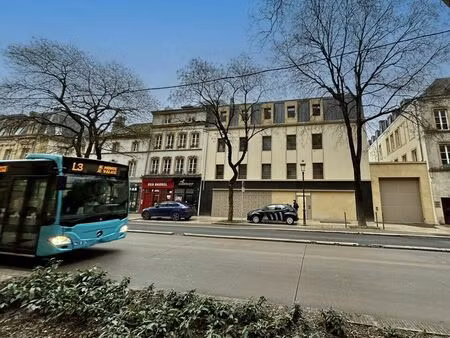 location bureaux 158 m²