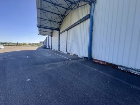 entrepot à louer
