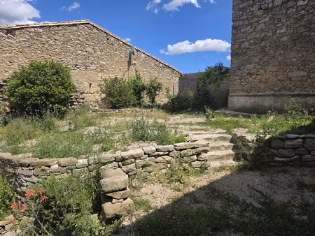 maison de village + jardin