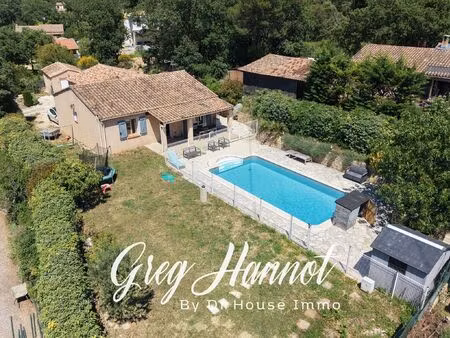 maison de 118 m2 avec piscine