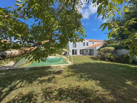 maison st sebastien sur loire 7 pièce(s) 200.13 m2