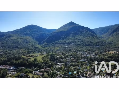 vente terrain 824 m²