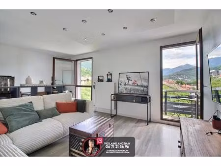 saint-alban-leysse ? t2 rénové avec ascenseur  balcon et vue dégagée sur les bauges