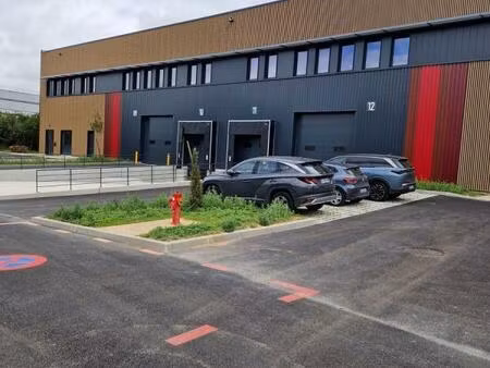 location local d’activités mitry mory 77290 1517m²