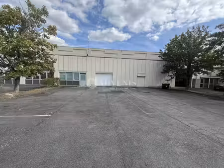location local d’activités valenton 94460 582m² à 630m²