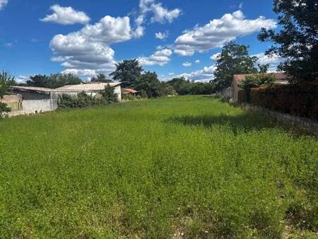terrain constructible viabilisé à vendre
