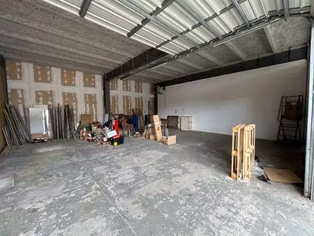 location bureaux et commerces à mérignac (33700) : à louer / 330m² mérignac