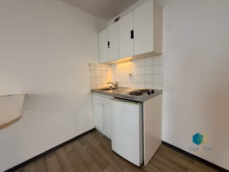 studio 25 08 m² - proximité gare / halles