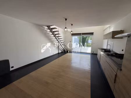 exclusivité – maison récente 2 chambres avec garage  dressing et jardin – aucun travaux à 